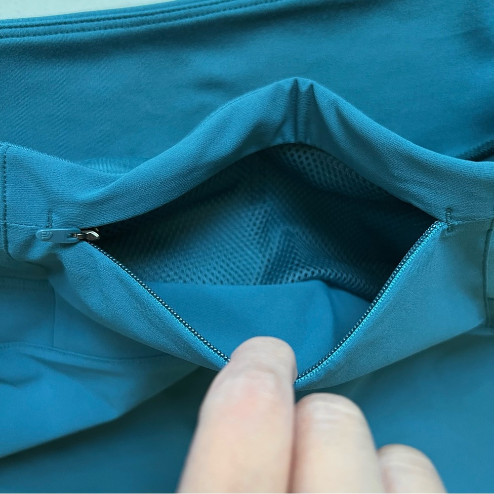 THE NORTH FACE Arque Shorts in Blue Coral, Size L, NWT - Picture 11 of 16